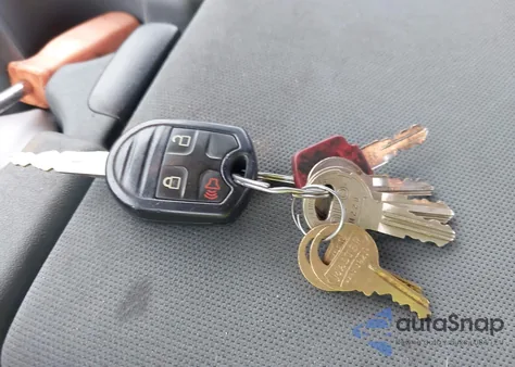 2012 Ford F-250 Xl z USA, uszkodzony, nr VIN 1FT7X2B63CEB24763